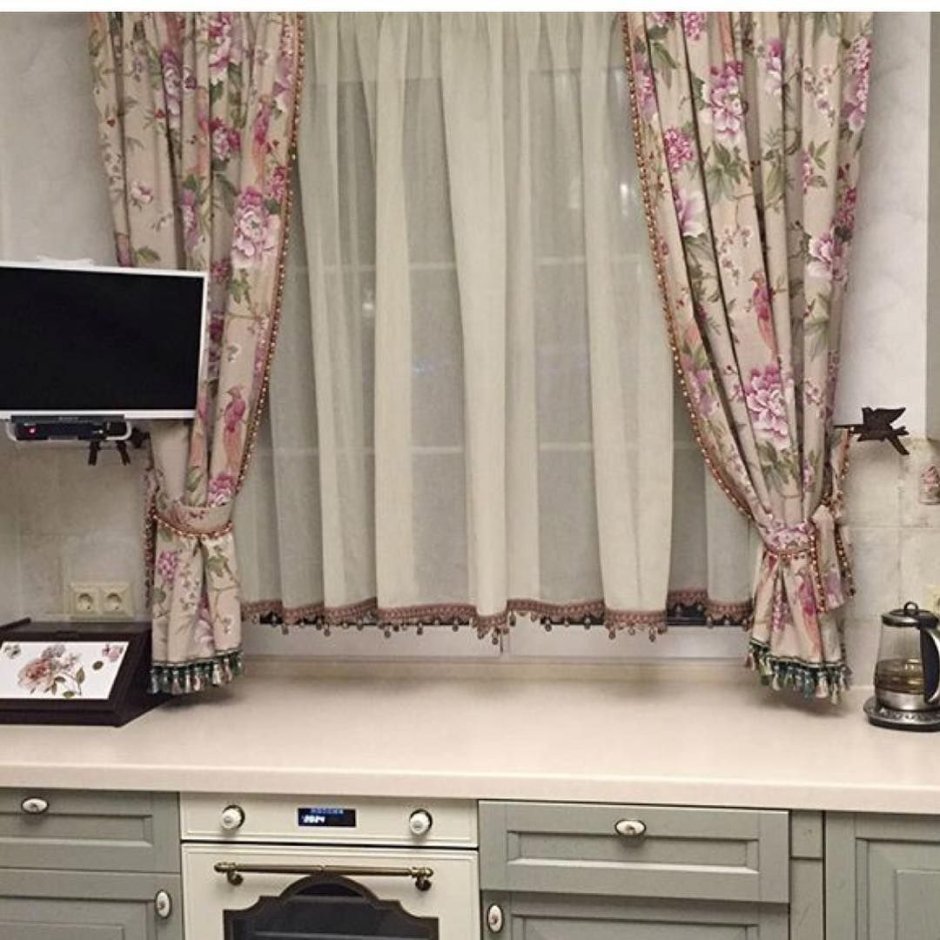 Шторы на кухню