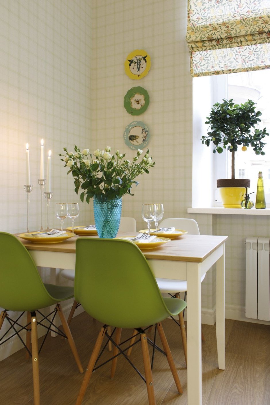 Стул-кресло для кухни зеленый