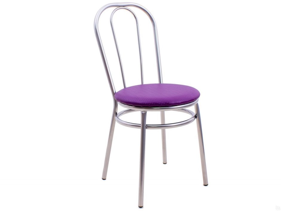 Кресло фиолетового цвета