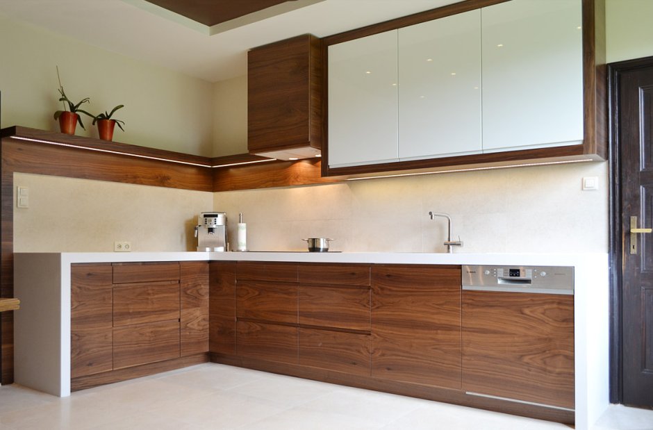 Шпон Тинео кухня