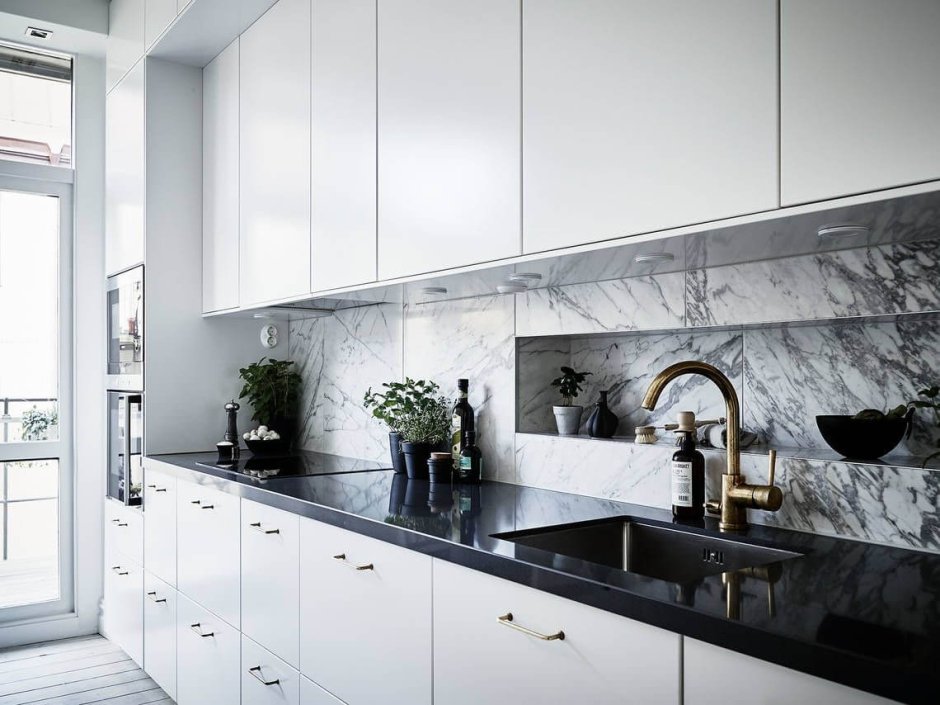 Кварцевый агломерат Dekton Lunar