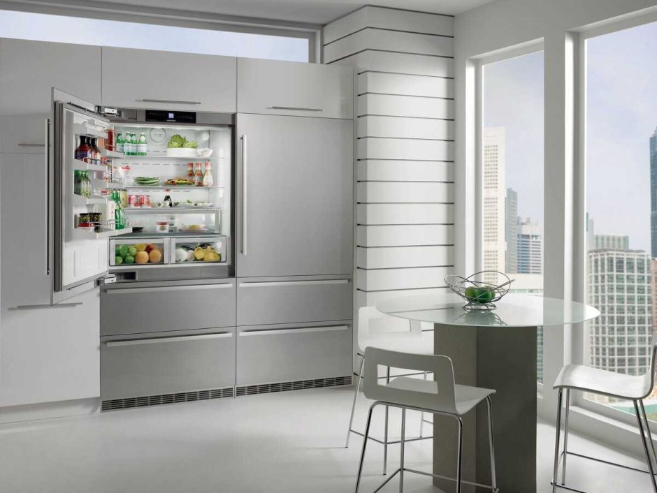 Кухонный гарнитур с холодильником