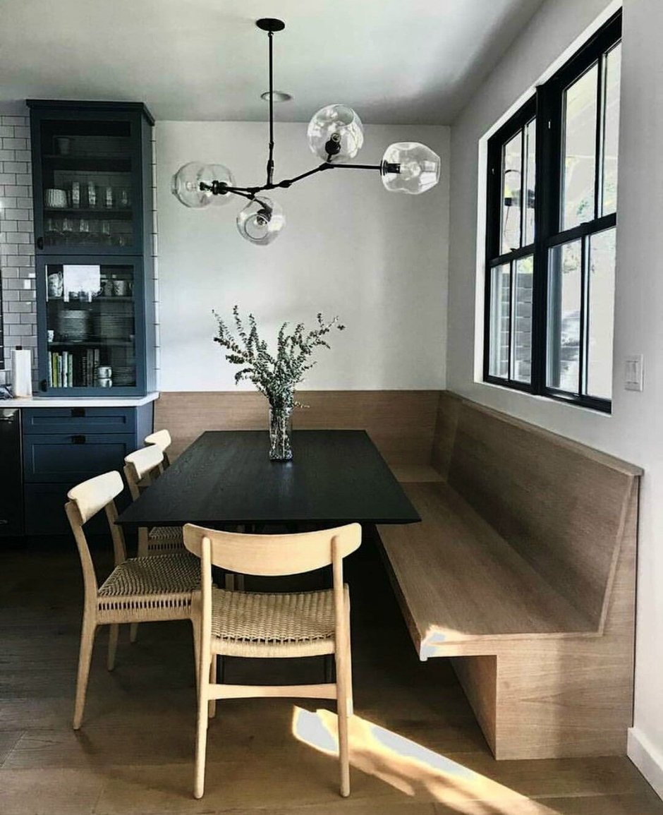 Дизайнерская скамья на кухню