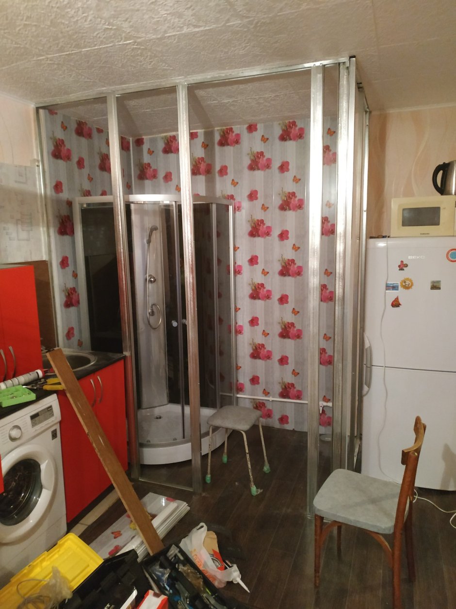 Душевая в комнате общежития