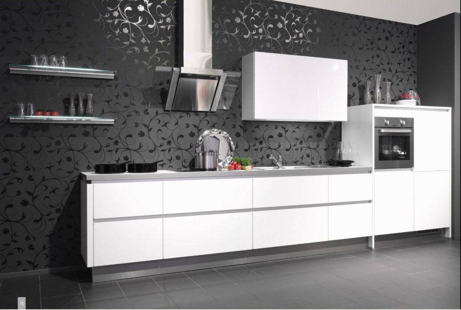 Кухня в светлых теплых тонах