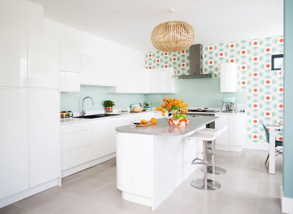 Кухни в белых тонах 9 кв.м