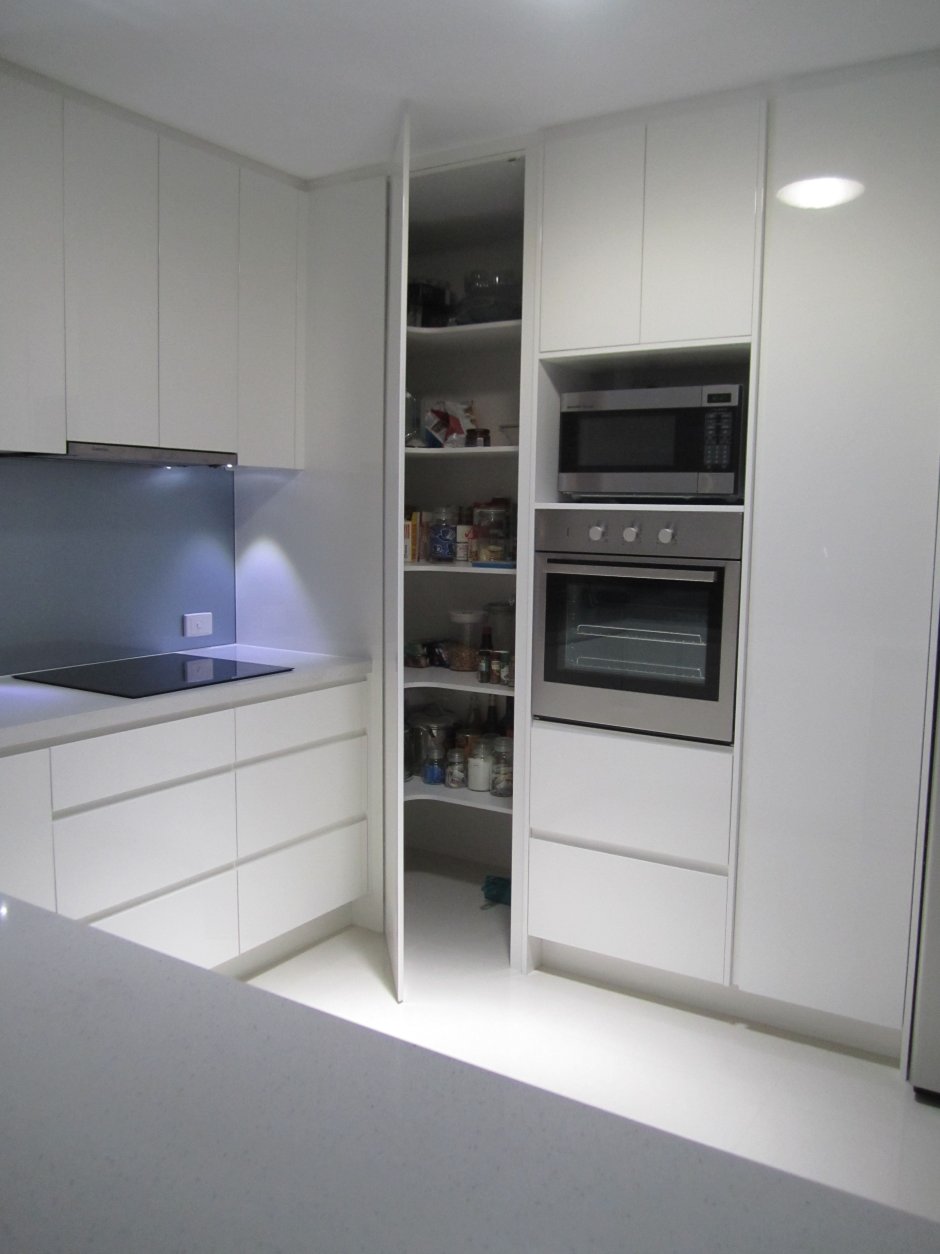 Кухня икеа со встроенным холодильником