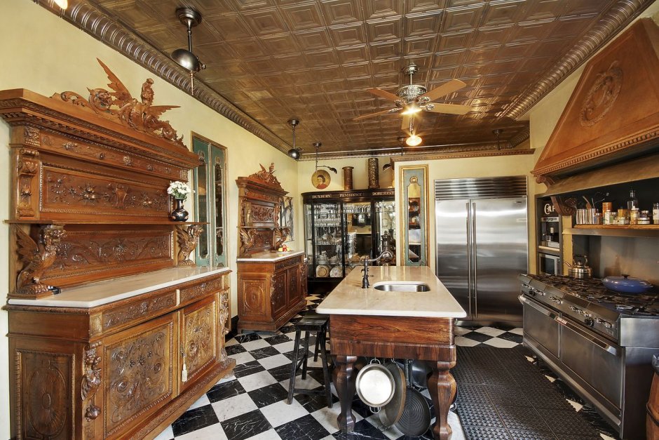 Кухня столовая в викторианском стиле