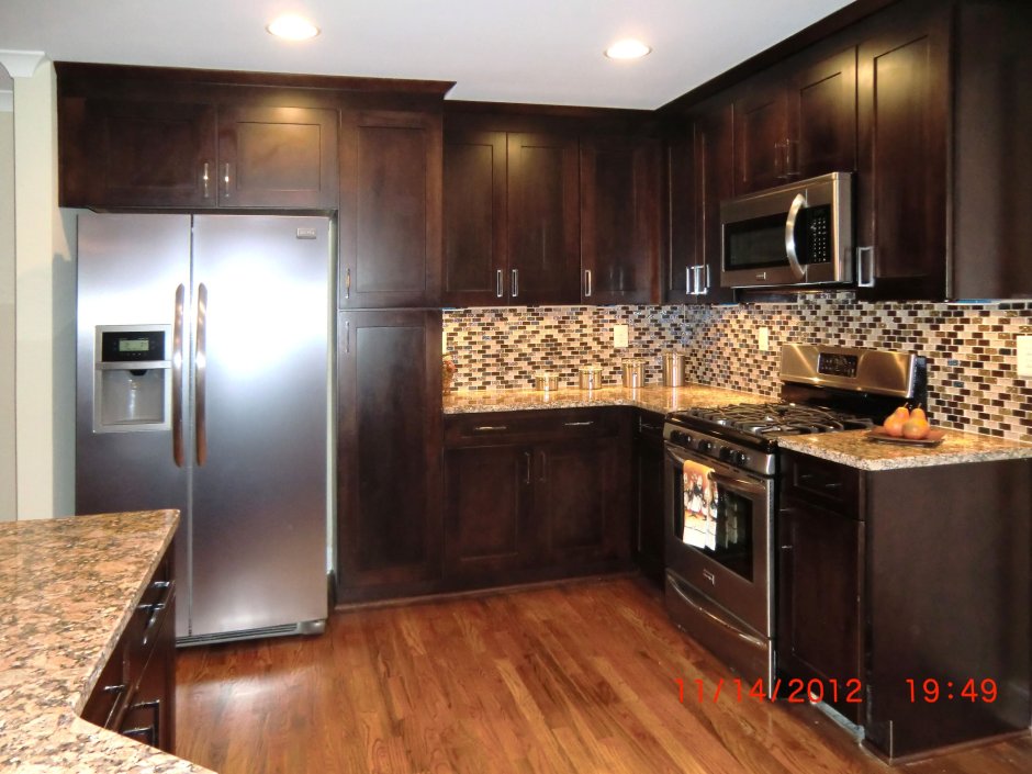 Черный фартук для кухни