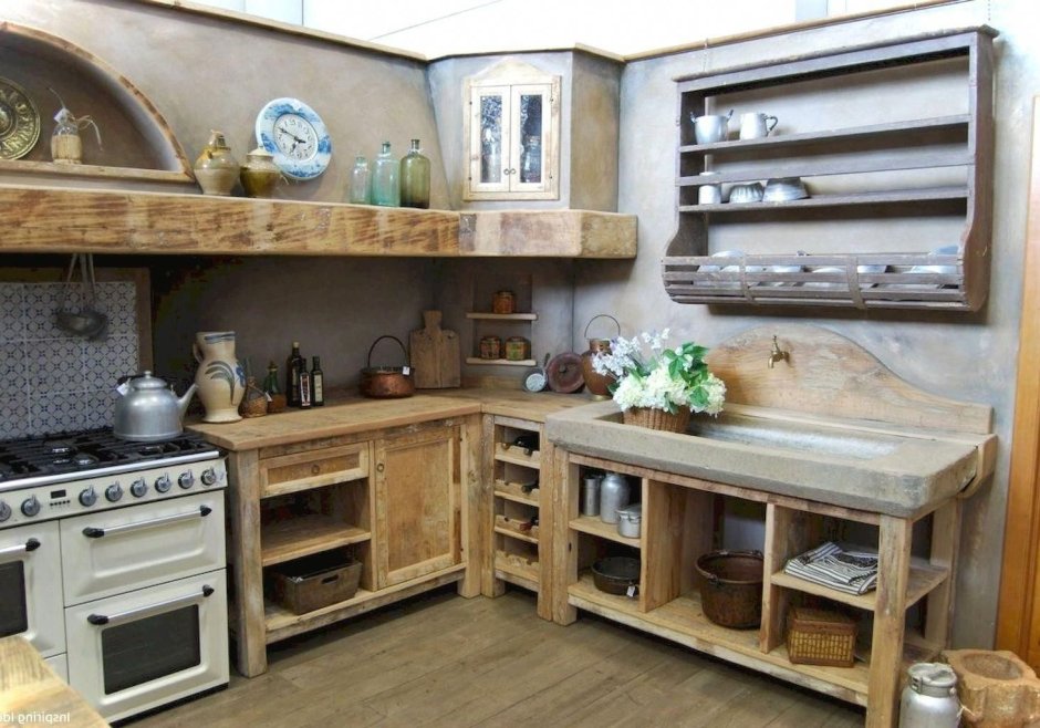 Кухонный гарнитур в рустикальном стиле