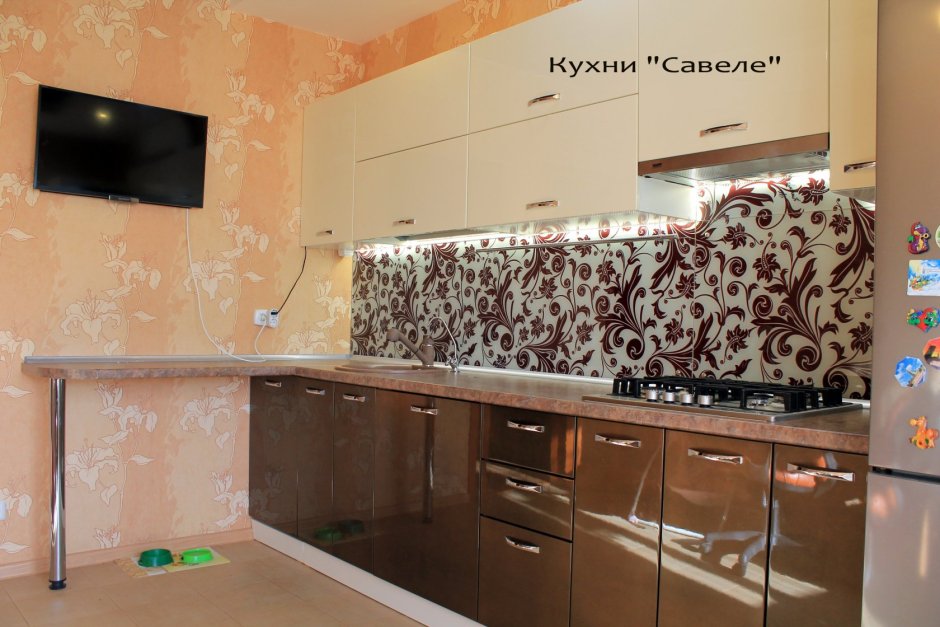 Фартук для кухни шоколадного цвета