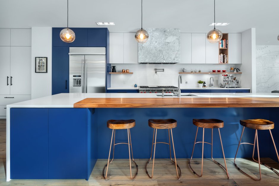 Джоанна Гейнс интерьеры кухни синяя