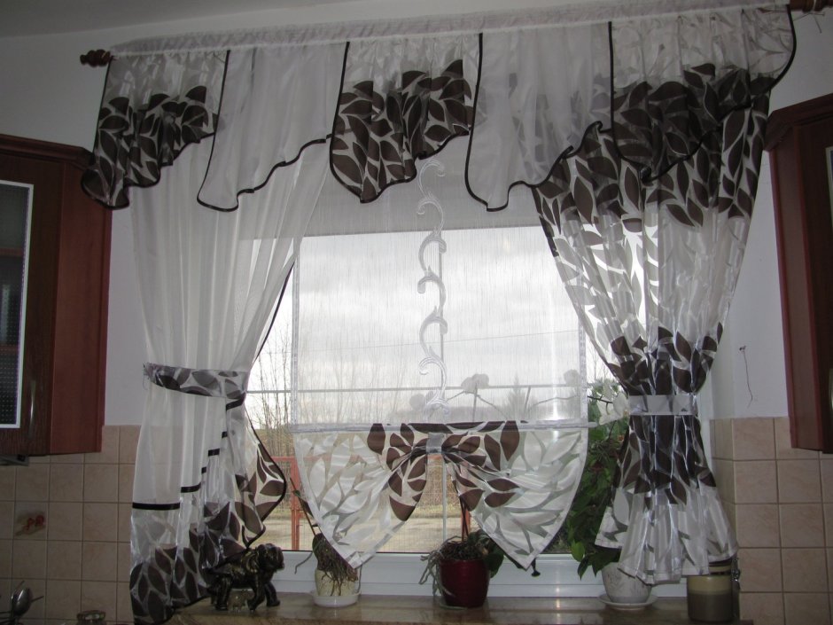 Шторы на кухню кофе (88 фото)