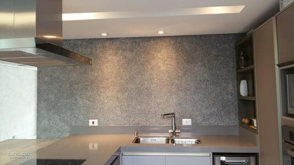 Флоковое покрытие стен кухни