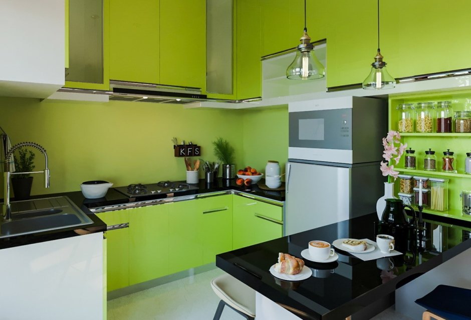 Зеленая кухня 10 кв.м