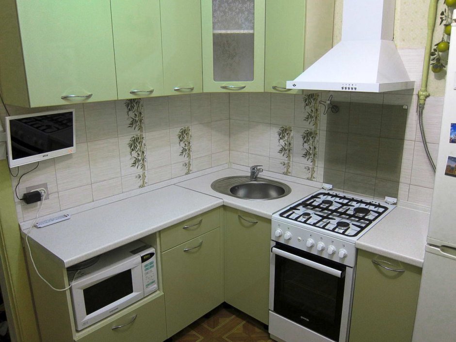 Кухня 6м2 угловая планировка