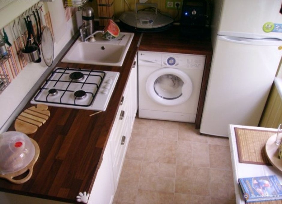 Планировка 5 метровой кухни со стиральной машиной и холодильником