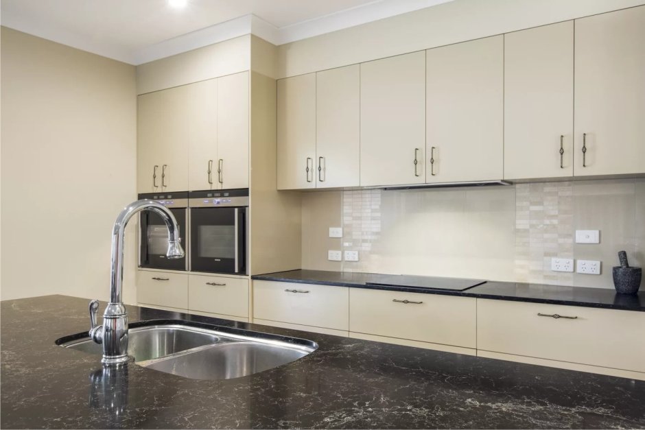 Хофф кухня Сити ваниль