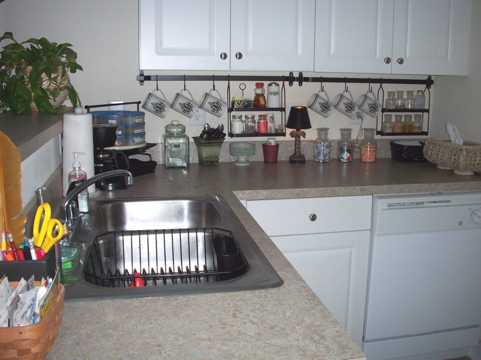 Расположение кухонной утвари на кухне