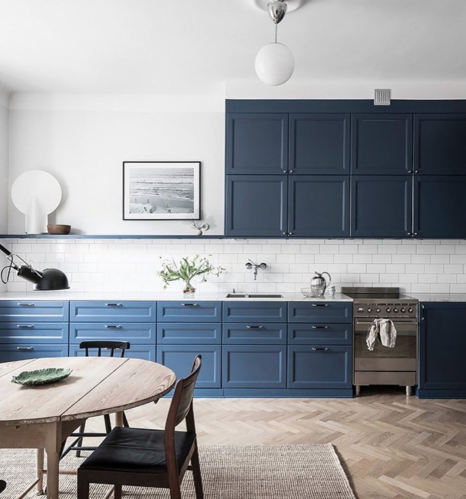 Синяя кухня в стиле лофт