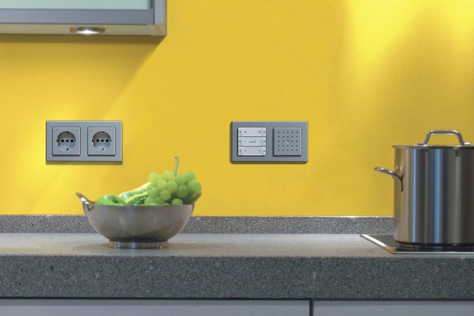 Evoline frame Dock (3 Эл. Роз.), кабель 3м с вилкой
