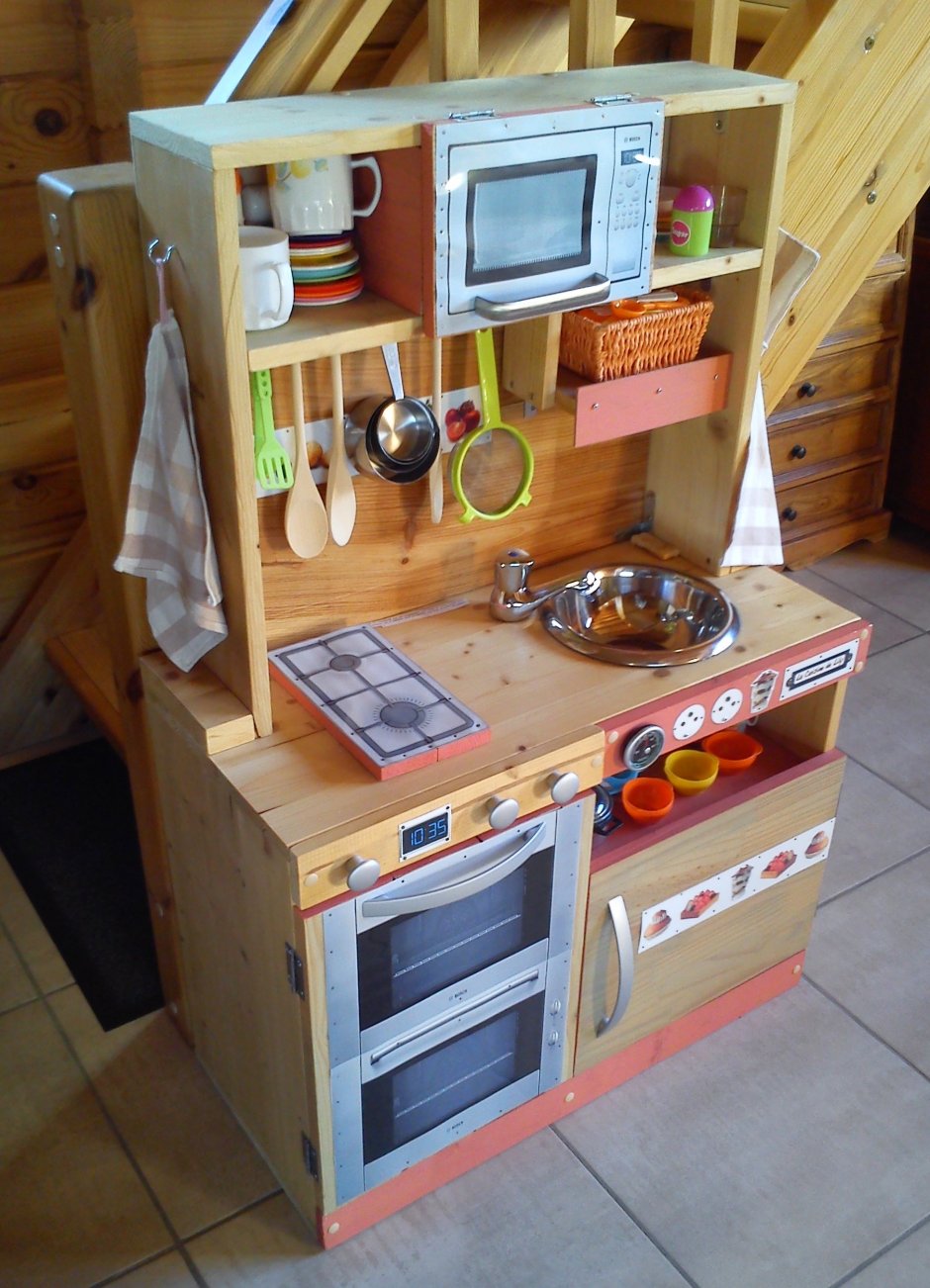 Кухня из картона