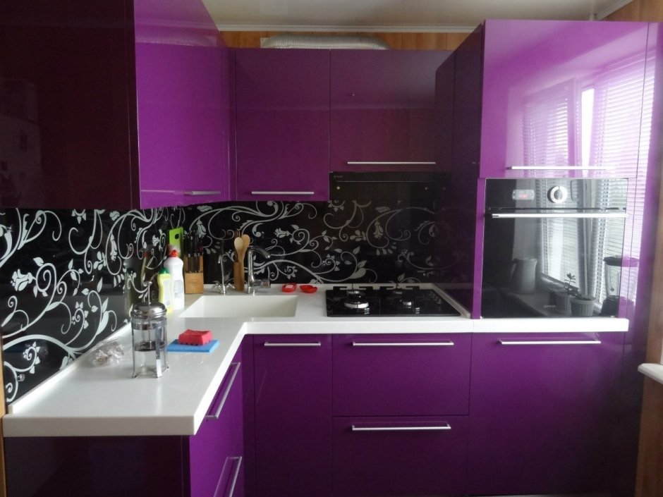 Идеи ремонта кухни фиолетовом цвете