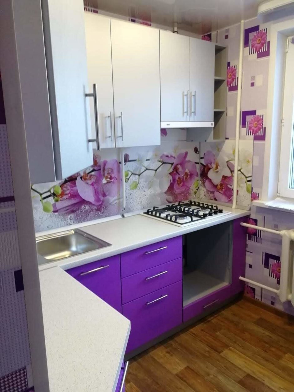 Фиолетовые маленькие кухни
