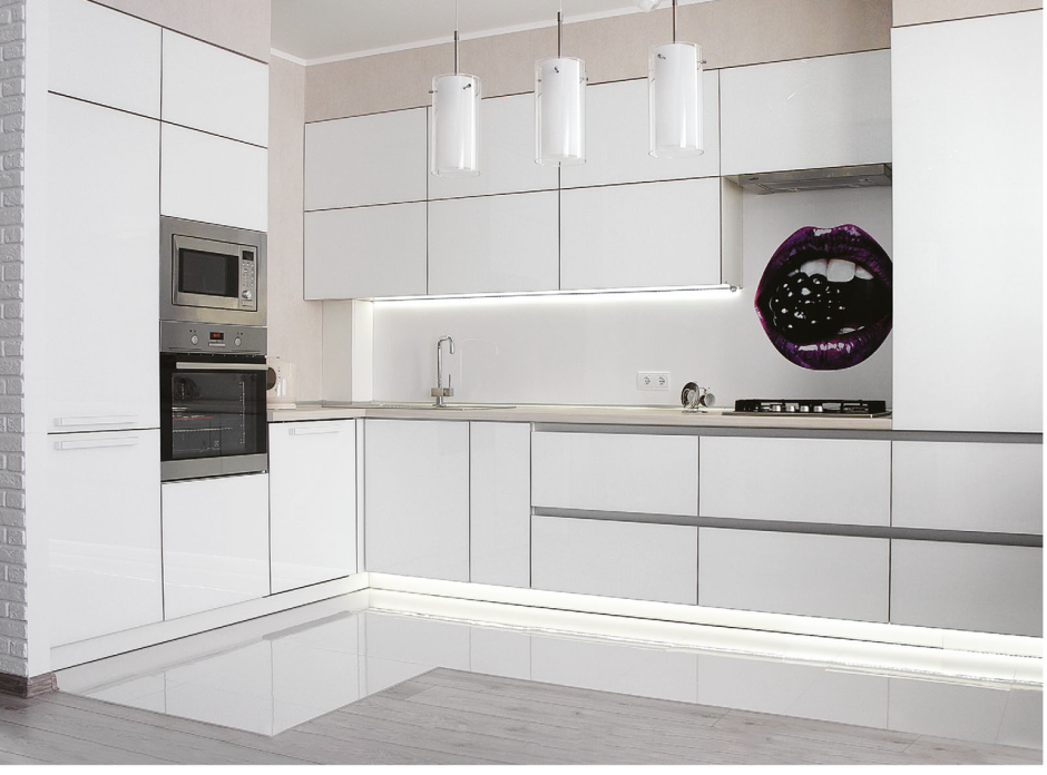Кухня белая HD