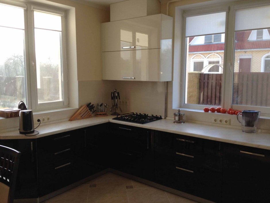 П-образная кухня