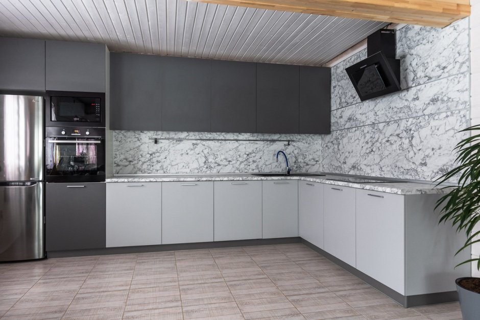 Кухня серый бетон
