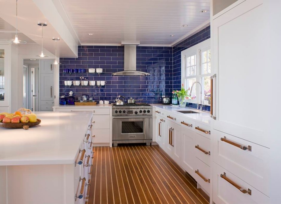 Синяя кухня без верхних шкафов (70 фото)