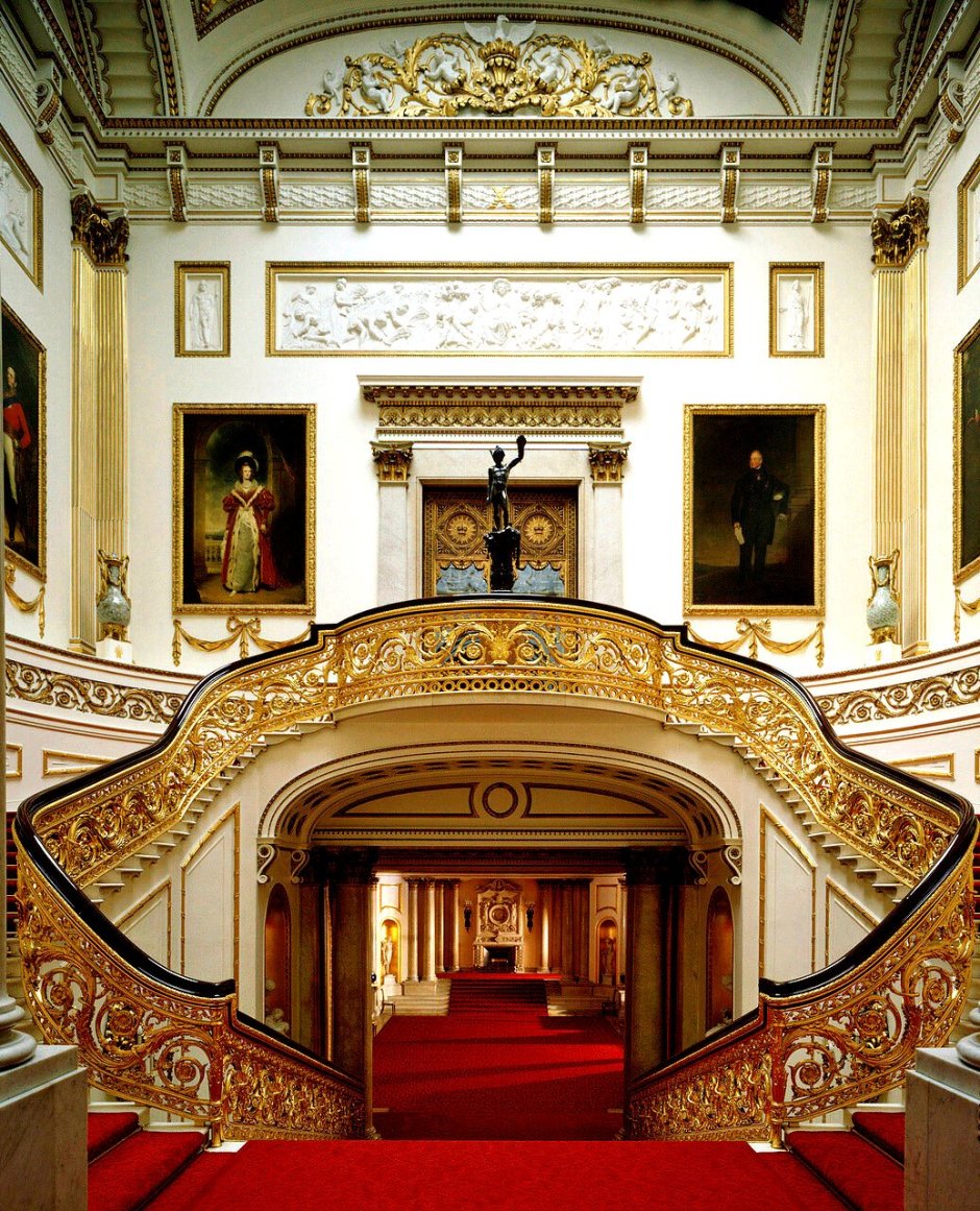 Букингемский дворец интерьеры Королева
