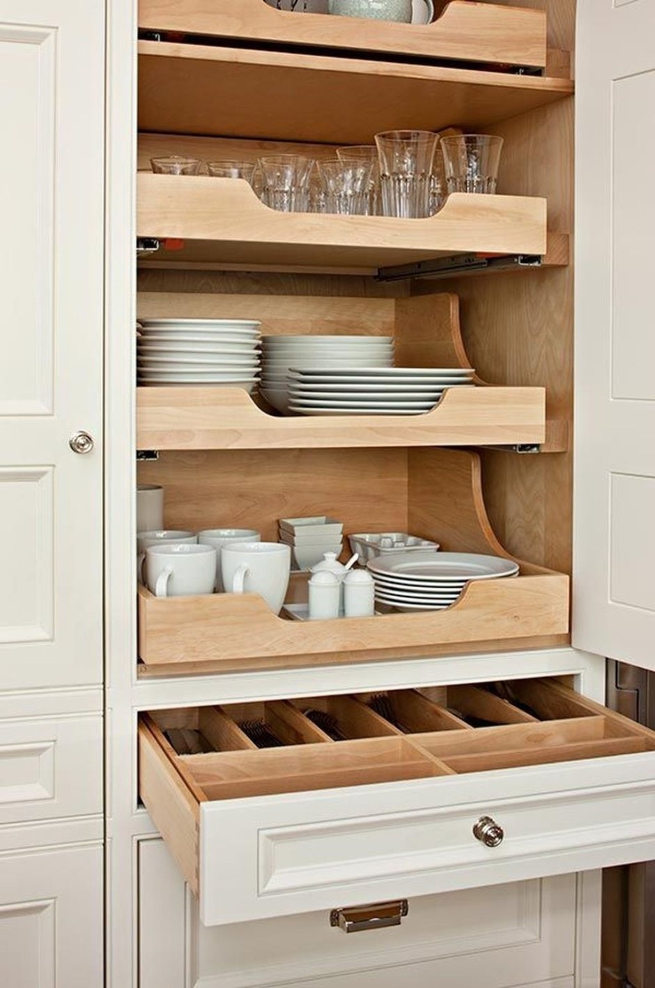 Kitchen Cabinet Lift System for higher Storage