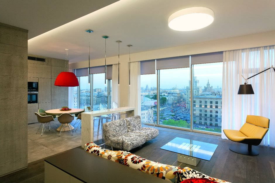 Кухня-гостиная 35 кв.м с панорамным окном