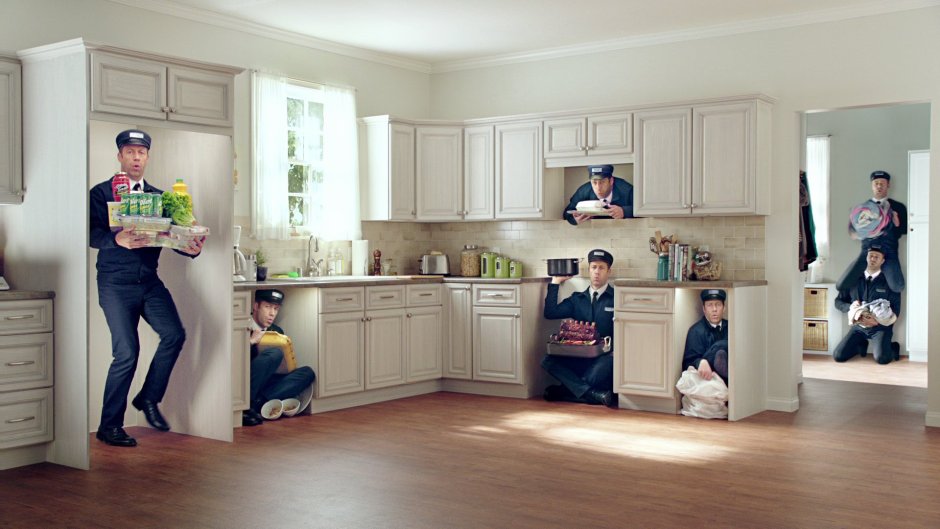 Семейная фотосессия с выпечкой на кухне