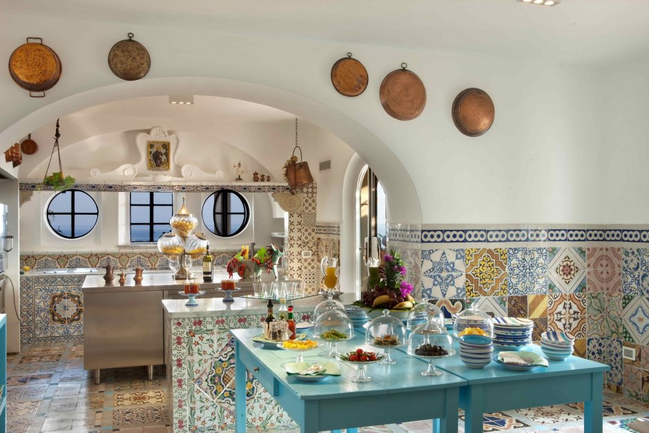 Вилла в средиземноморском стиле кухня