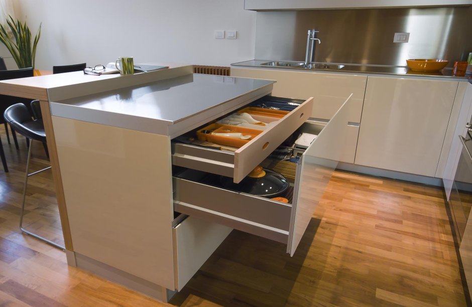 Функциональная мебель для кухни