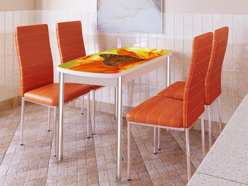 Оранжевый стол для кухни