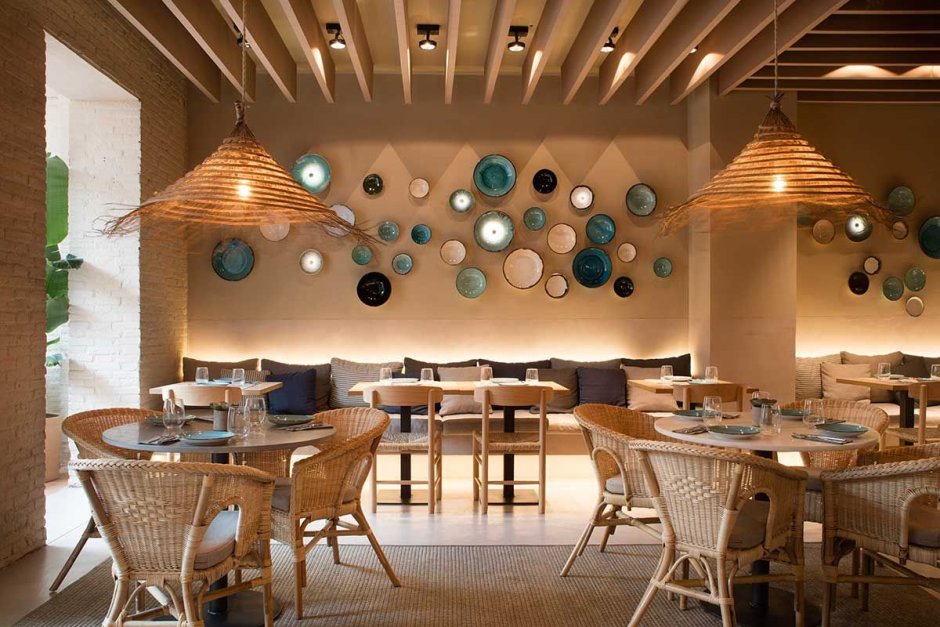 Дизайн интерьера кафе в современном стиле (63 фото)
