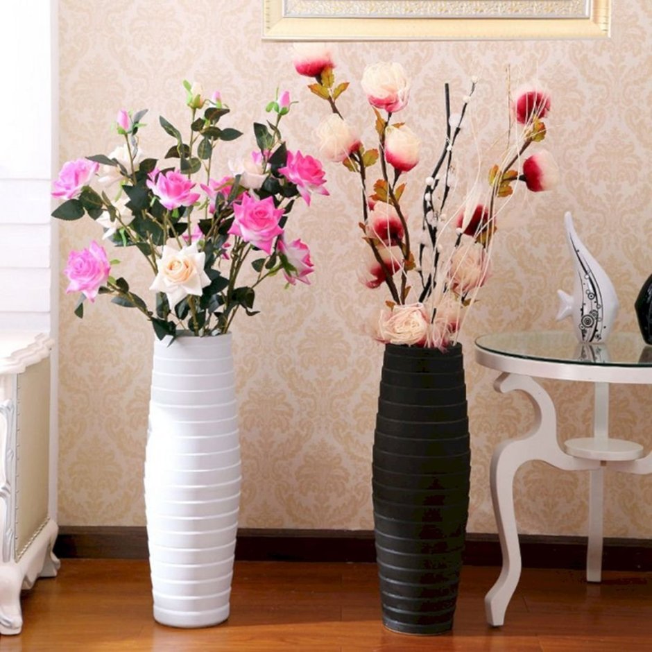 Искусственные цветы в напольную вазу