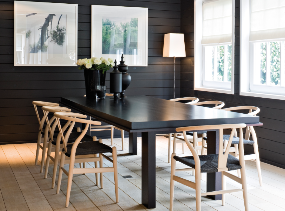 Круглый стол в интерьере