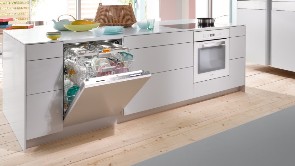 Посудомоечная машина маленькая узкая под раковину 40 см Электролюкс