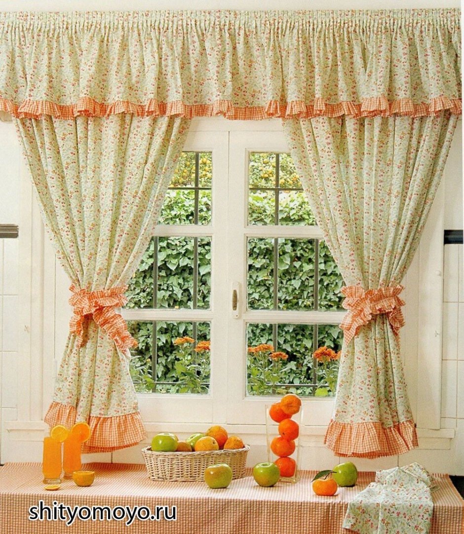 Красивые занавески на кухню