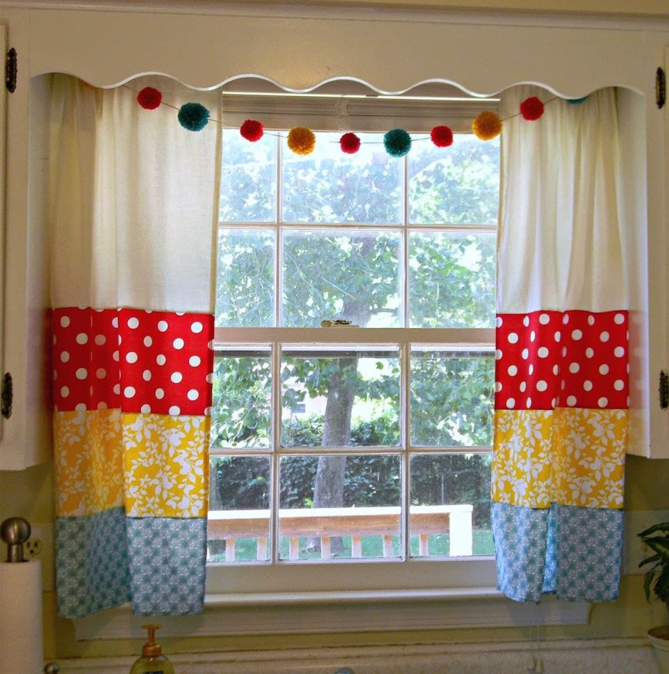 Пошив штор на кухню