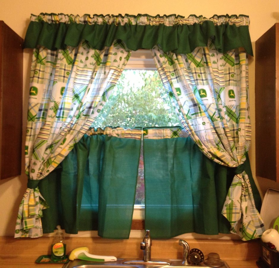 Занавески с рюшами на кухню
