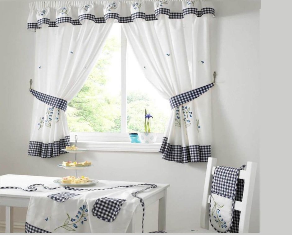 Шторы на кухню