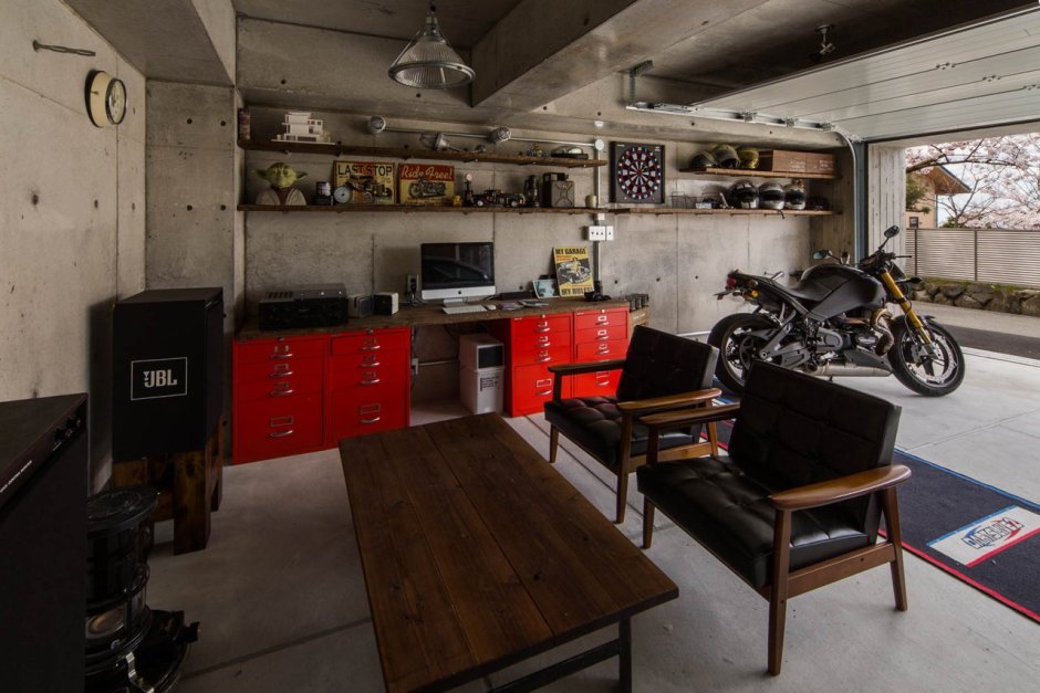 Дизайнерский гараж