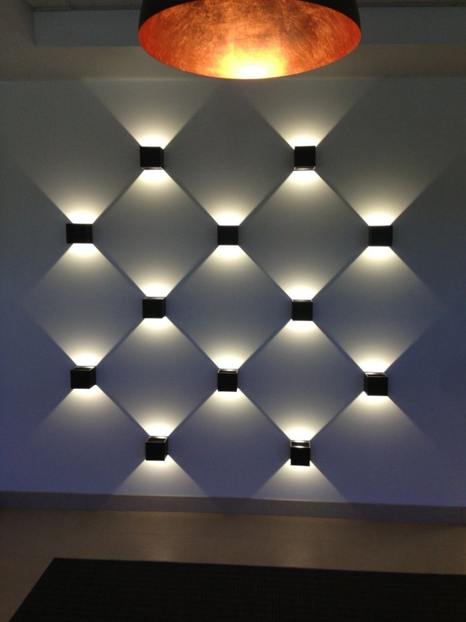Вертикальная подсветка стен