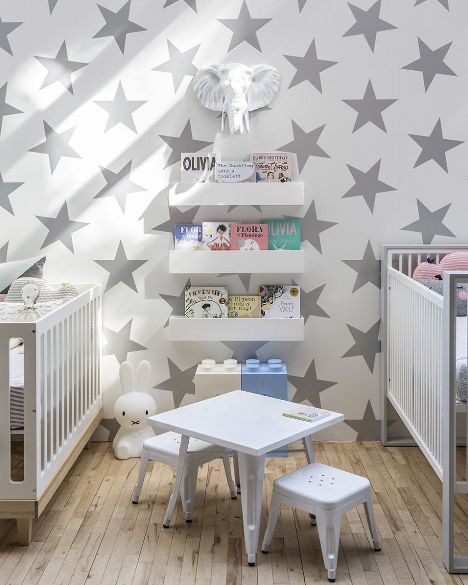 Детская комната со звездочками